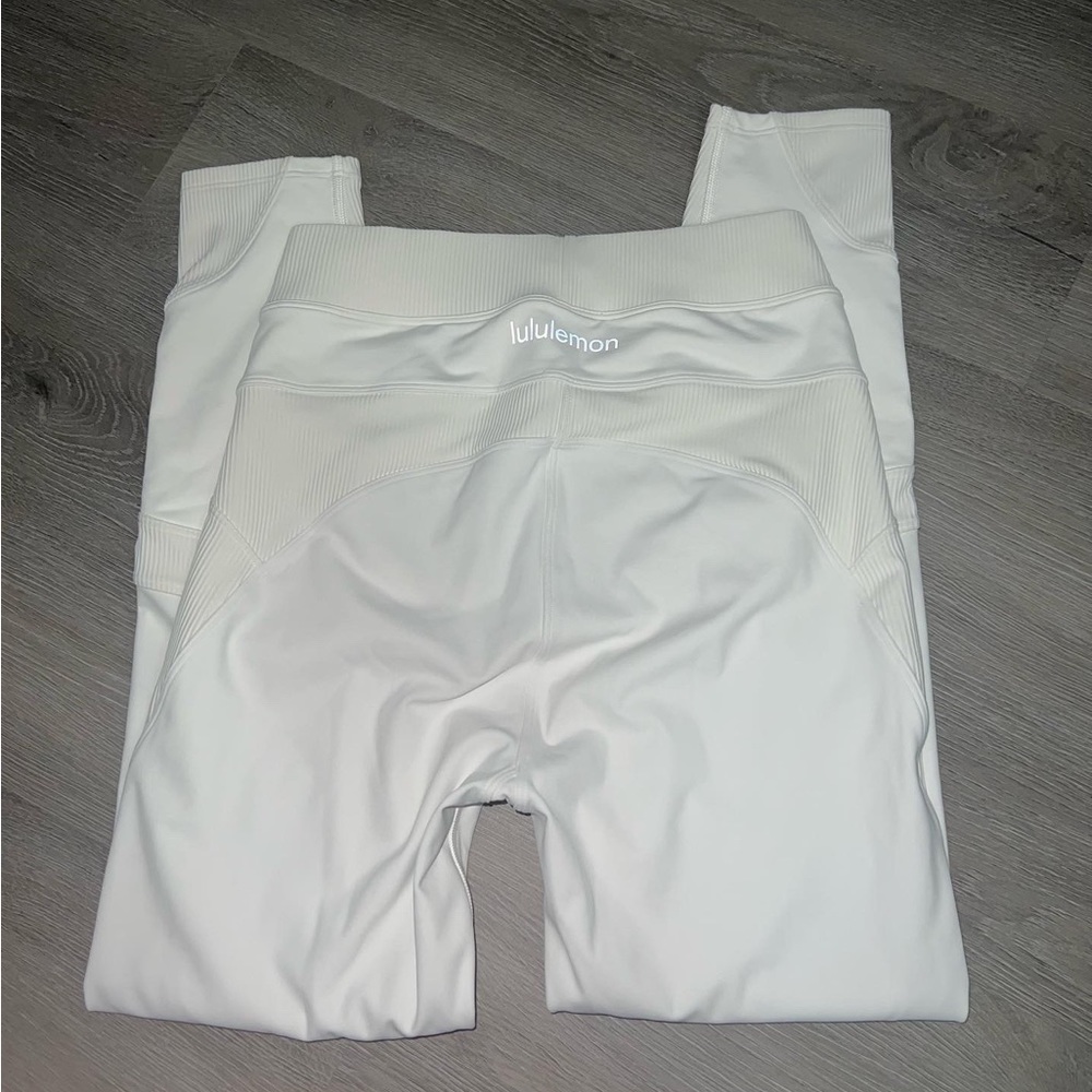 lululemon limited edition white ribbed leggings - Picture 1 of 4